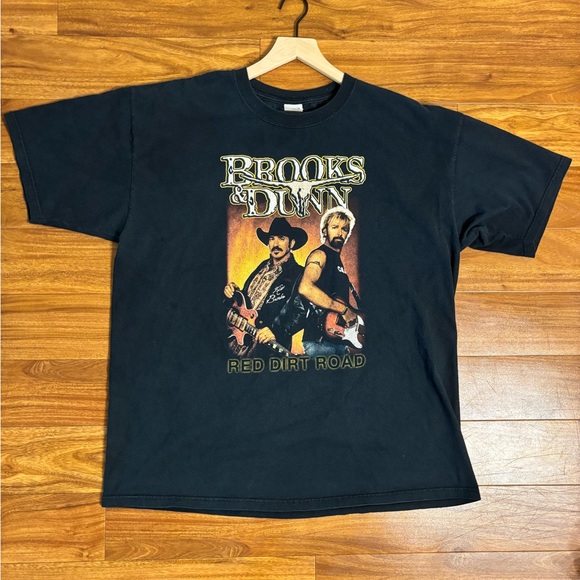 Brooks and Dunn 2003 Red Dirt Road Band T-Shirt - Picture 1 of 5